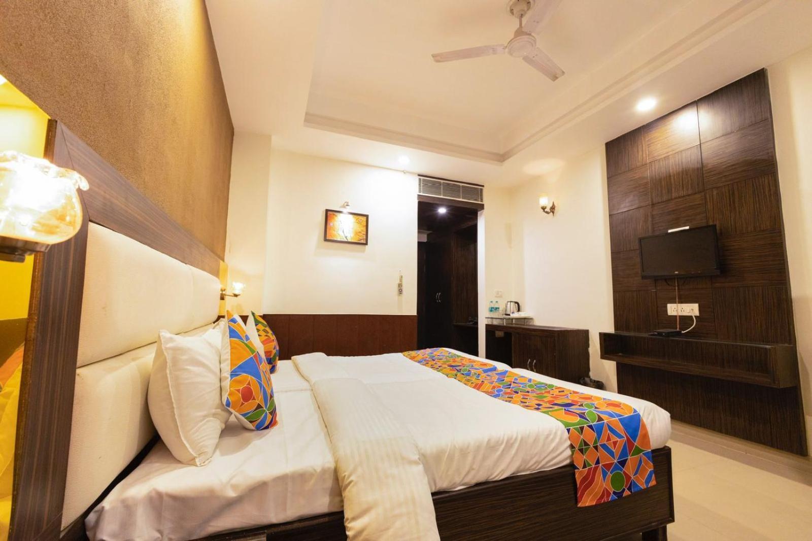 Hotel Sahibs The Lighthouse Agra  Esterno foto