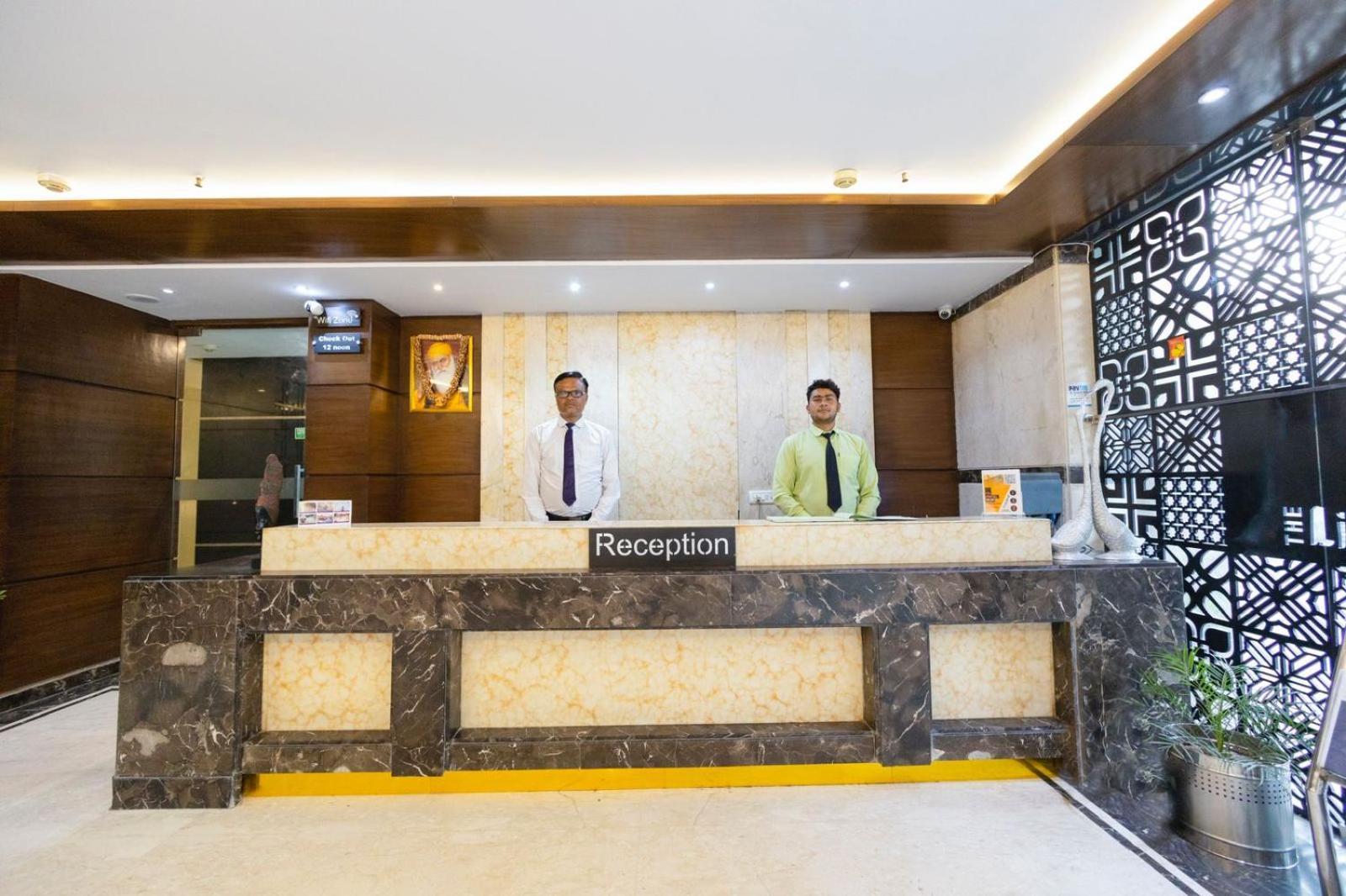 Hotel Sahibs The Lighthouse Agra  Esterno foto